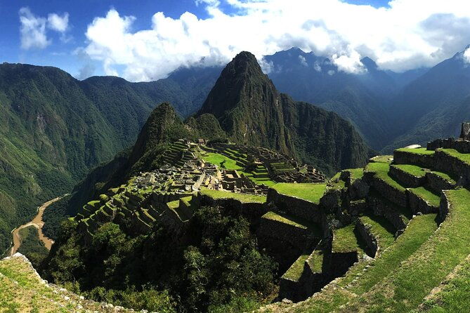 full-day-tour-to-machu-picchu-by-tourist-train