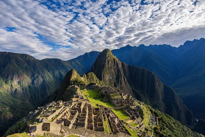 full-day-tour-to-machu-picchu-by-train