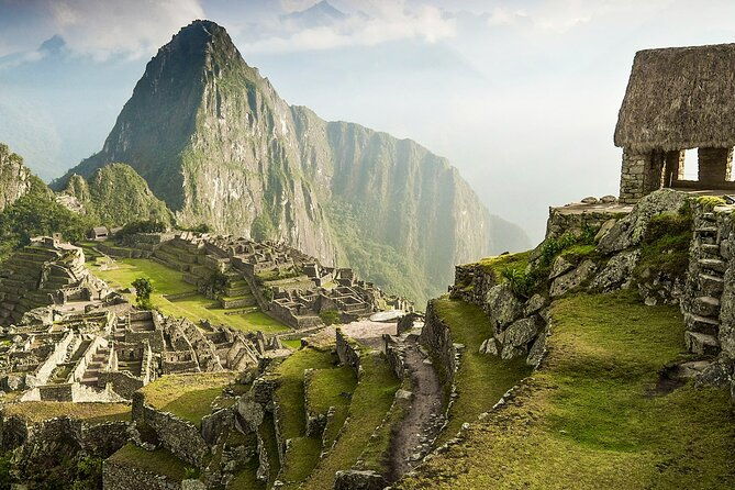 full-day-tour-to-machu-picchu-by-vistadome-train