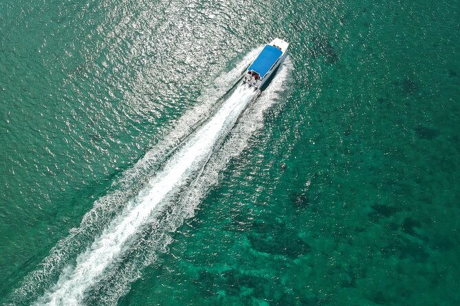 full-day-tour-to-saona-island-sailing-with-lunch-free-beverages