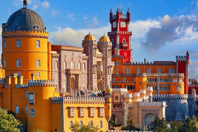 full-day-tour-to-sintra-pena-palace-cabo-da-roca-and-cascais