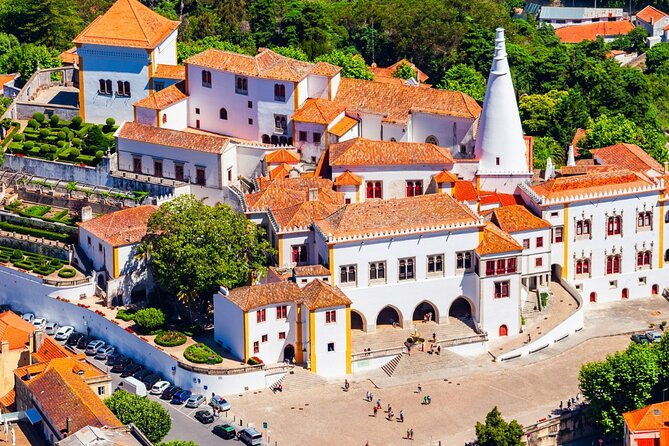 full-day-tour-to-sintra-pena-palace-cabo-da-roca-and-cascais