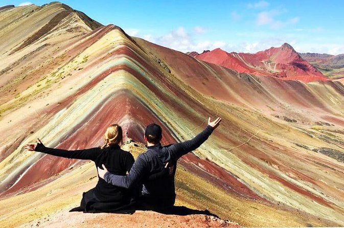 full-day-tour-to-the-rainbow-mountain-from-cusco-by-horse