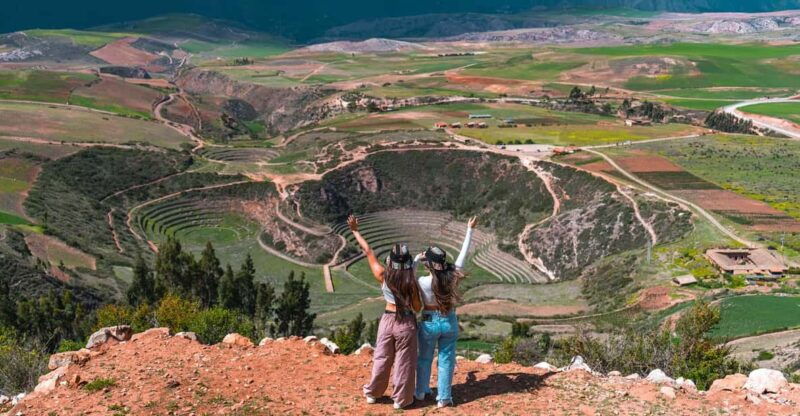 full-day-tour-to-the-sacred-valley-and-marasbuffet-in-cusco