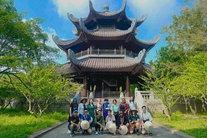 Full Day Tour to Trang An and Bai Dinh from Hanoi - Detailed Breakdown of the Itinerary