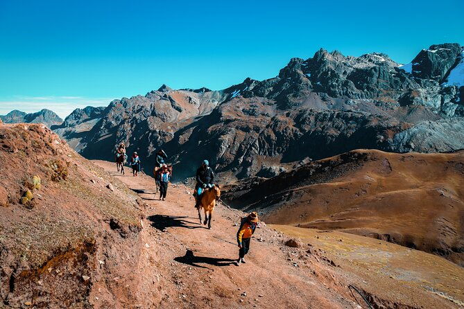 full-day-tour-to-vinincunca-rainbow-mountain
