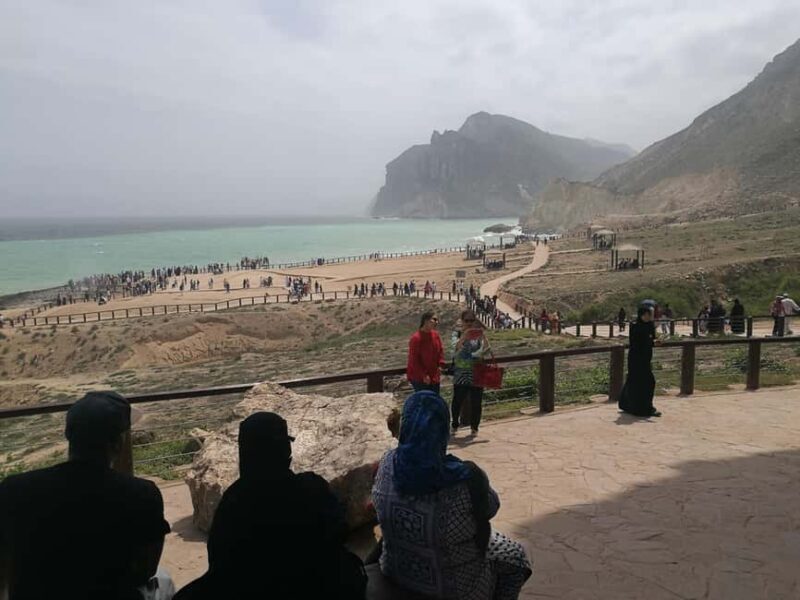 Full Day Tour: West of Salalah hidden gems and rocky beaches - Key Points
