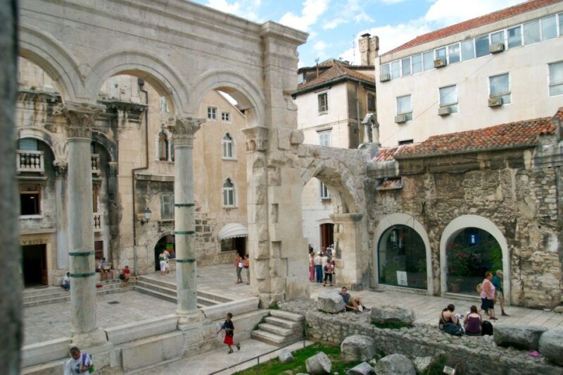 full-day-trip-from-dubrovnik-to-split
