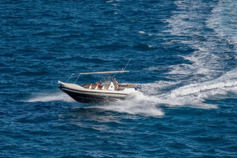 full-day-trip-hvar-pakleni-islands-luxury-speedboat