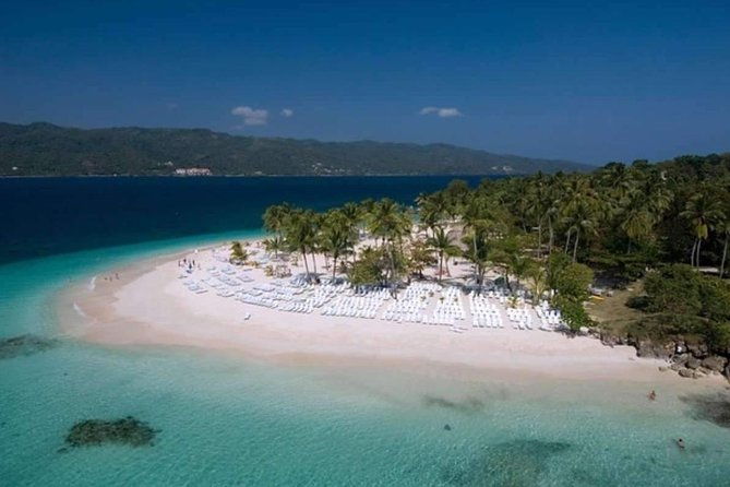 full-day-trip-to-limon-waterfall-and-bacardi-island