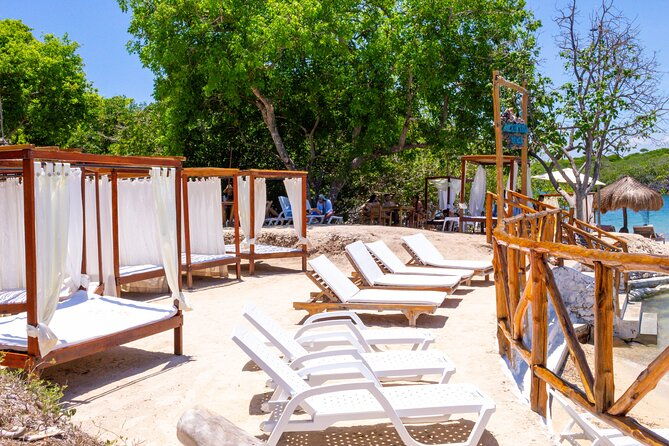 full-day-visiting-3-islands-3-beach-clubs-rosario-barut-bomba