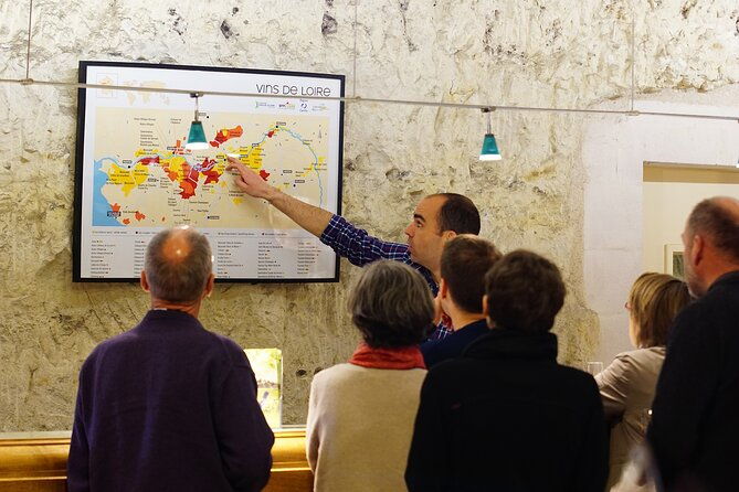 full-day-wine-tour-in-vouvray-and-chinon-with-lunch-at-the-winery