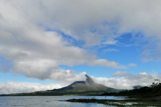 full-day-with-canopy-horse-back-riding-and-cultural-arenal-visit-from-san-jose