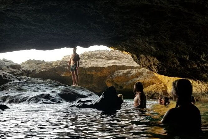 full-island-sightseeing-tour-of-aruba-with-cave-pool-swim
