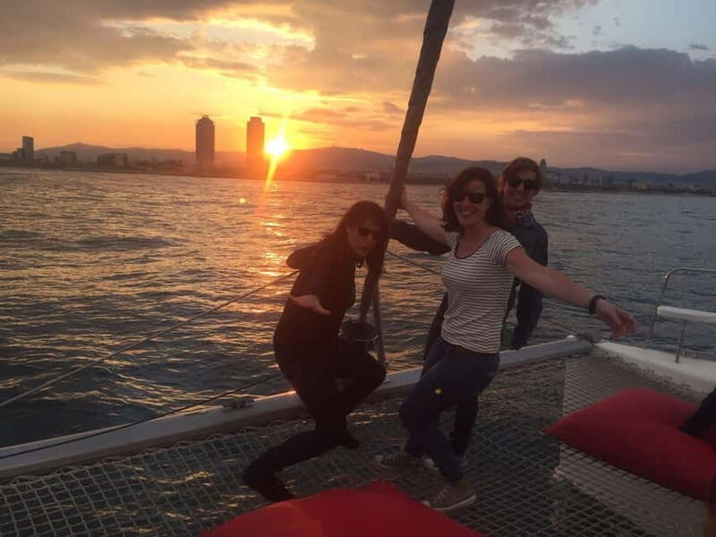 FULL MOON Boat Experience (OpenBar+Local Tapa included) - Itinerary Breakdown: What to Expect at Each Stop