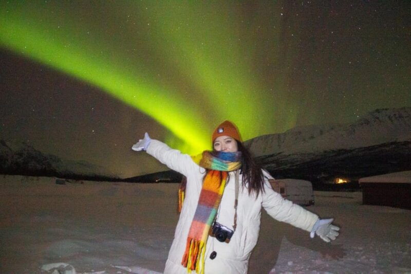 full-night-magic-of-the-arctic-lights-in-tromso