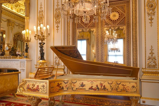 full-royal-tour-royal-london-buckingham-palace-tour