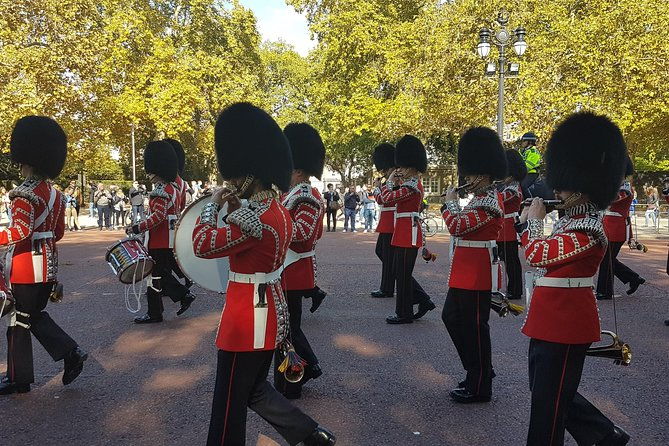 full-royal-tour-royal-london-buckingham-palace-tour