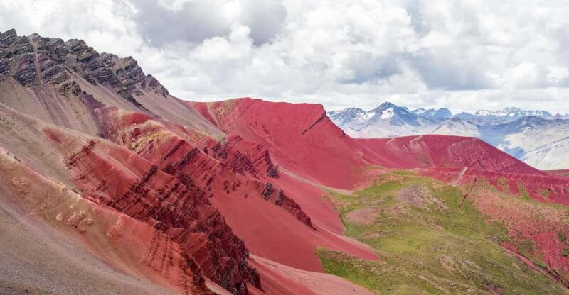fullday-excursion-to-rainbow-mountain-and-red-valley-cusco