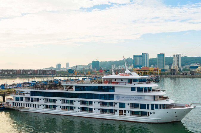 Fullday Explore Halong Bay - Transportation and Group Size