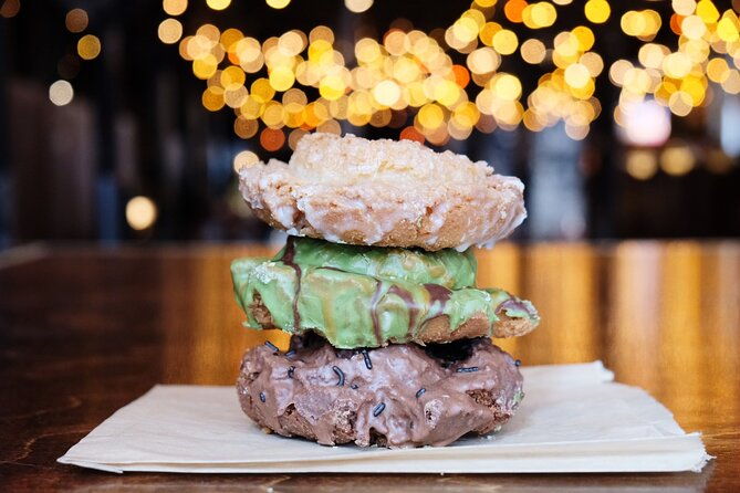fulton-market-delicious-donut-adventure-and-walking-food-tour-2
