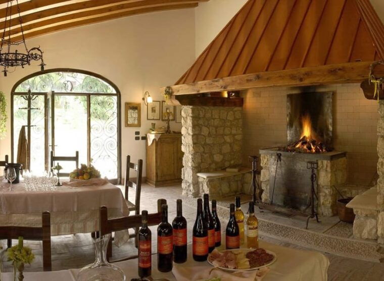 fumane-valpolicella-wine-tasting-tour-in-a-medieval-court