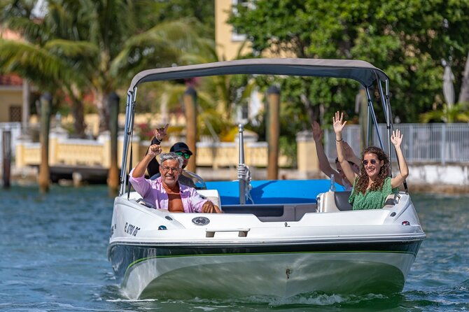 fun-boat-rental-with-captain-in-miami-beach-up-to-6-people