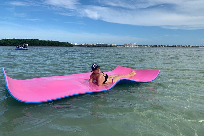 fun-boat-rental-with-captain-in-miami-beach-up-to-6-people