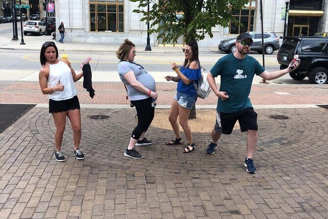 Fun City Scavenger Hunt in Shreveport by Wacky Walks - Who Will Love This Tour?