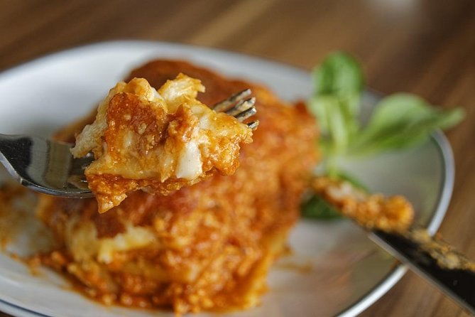 fun-cooking-class-lets-make-lasagna-umbria