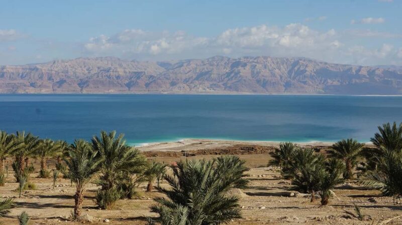 Fun day in Dead Sea SPA hotel (with lunch) in Russian - Key Points