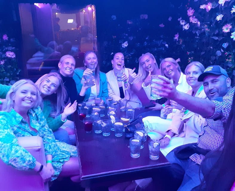 fun-explorers-pub-crawl-with-1-hour-open-bar-and-3-vip-clubs