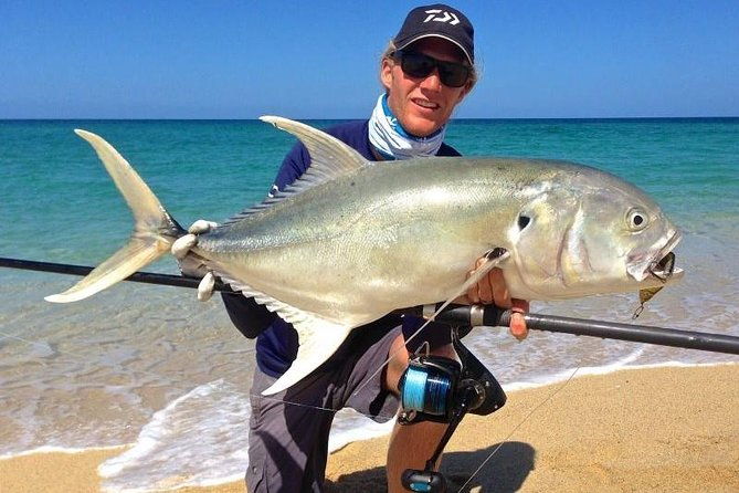 fun-fishing-tour-snacks-light-refreshments-offered