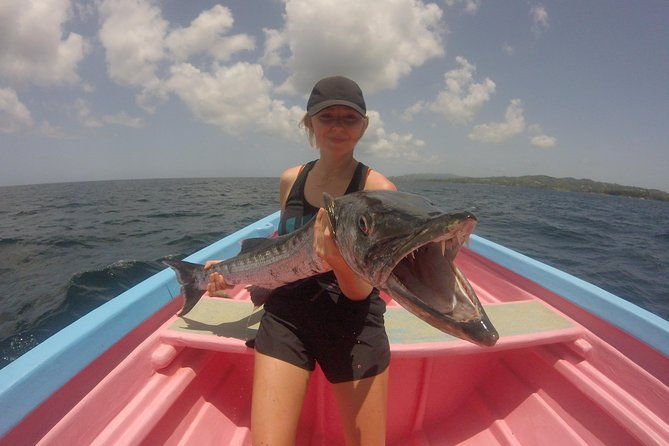 fun-fishing-tour-snacks-light-refreshments-offered