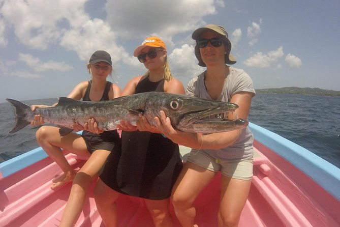 fun-fishing-tour-snacks-light-refreshments-offered