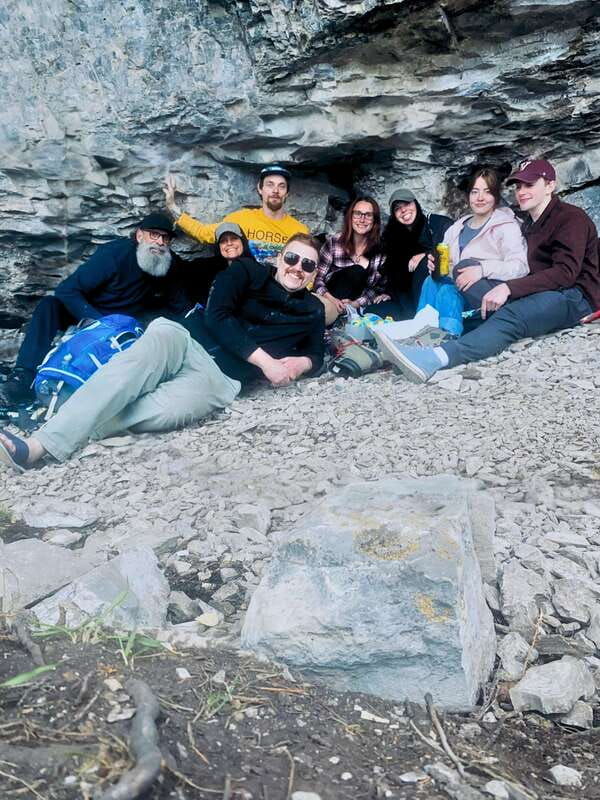 fun-hike-in-the-rockies-pick-up-between-calgary-banff