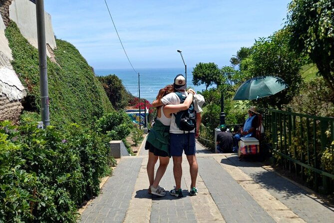 fun-in-barranco-town-tour-including-pickup-drop-off