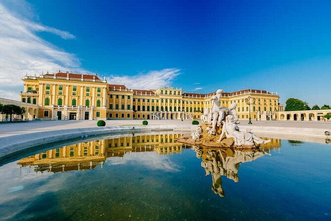 fun-mobile-scavenger-hunt-through-the-schonbrunn-palace-park