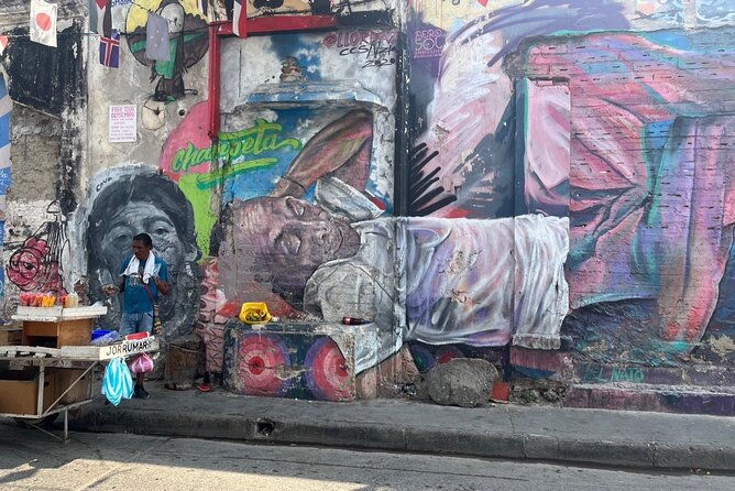 fun-segway-scooter-ride-walled-city-and-getsemani-discovery-tour