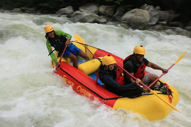 fun-white-water-rafting-optional-paragliding-private-tour-from-medellin