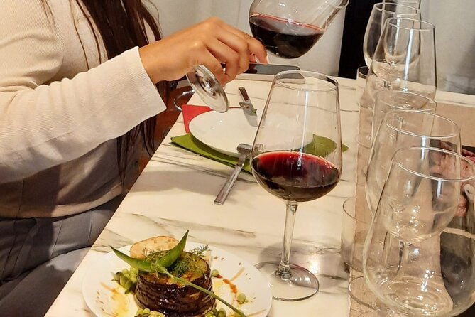 fun-wine-tasting-from-our-unique-selection-in-the-heart-of-florence