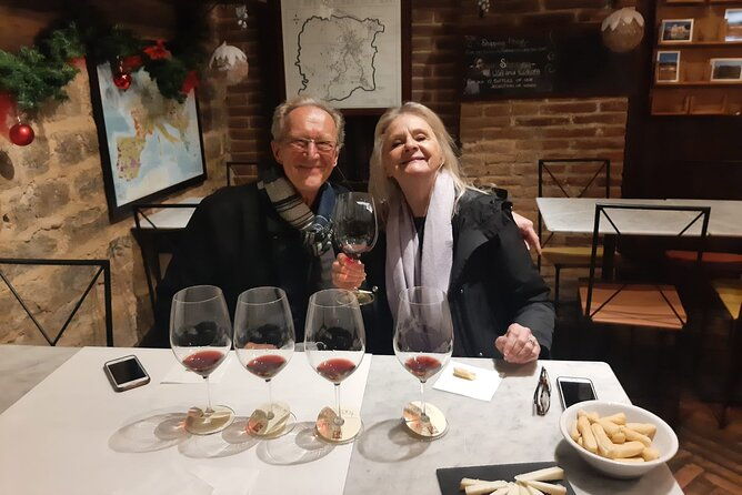 fun-wine-tasting-from-our-unique-selection-in-the-heart-of-florence