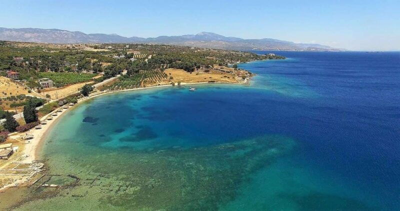 fun-with-familys-sports-or-beach-in-greece