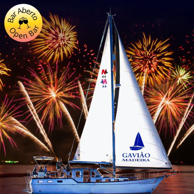 funchal-atlantic-festival-fireworks-bay-sailing-trip