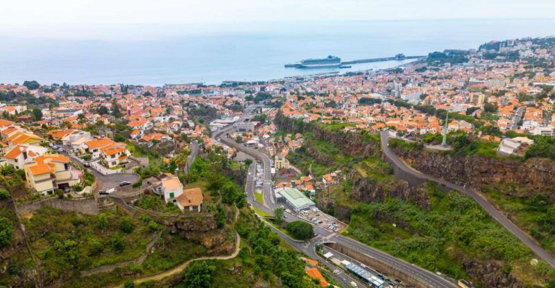 funchal-botanical-garden-tour-by-tuktuk-1h45