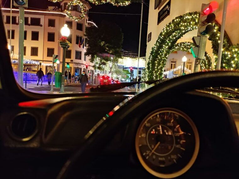 funchal-christmas-lights-sightseeing-night-tour-2