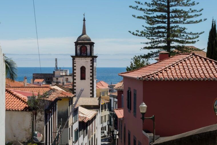 funchal-city-highlights-tuk-tuk-tour
