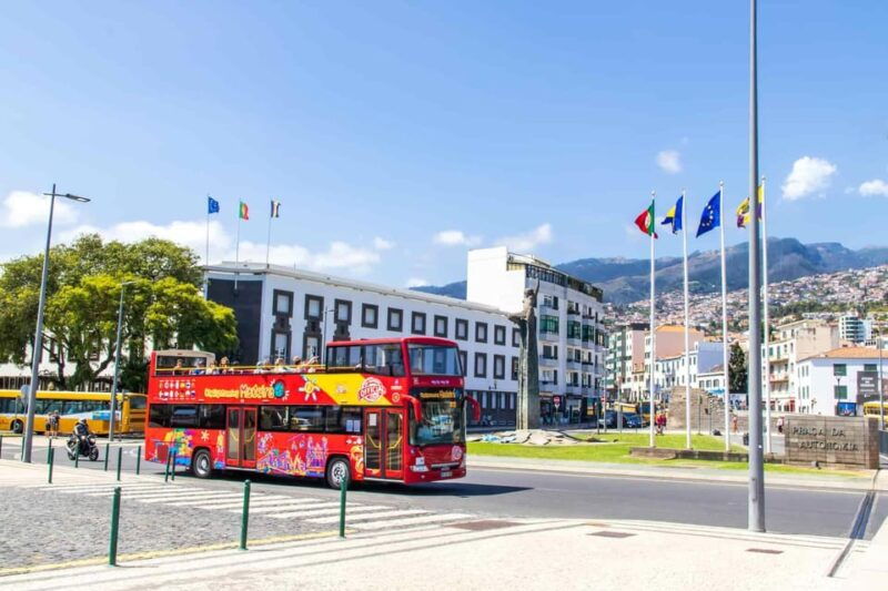 funchal-city-sightseeing-hop-on-hop-off-bus-tour