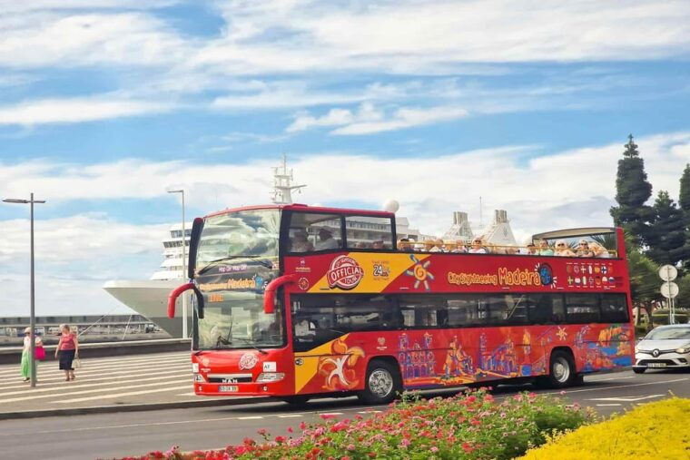 funchal-city-sightseeing-hop-on-hop-off-bus-tour
