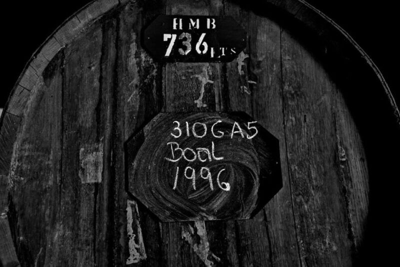 funchal-h-m-borges-winery-guided-tour-with-wine-tasting